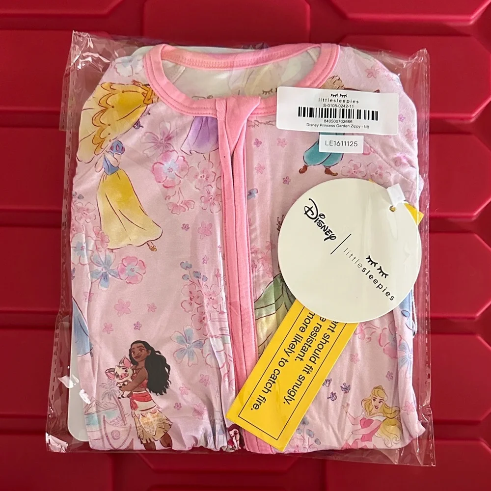 🌲Little Sleepies Disney Princess Garden Zippy - Picture 1 of 1
